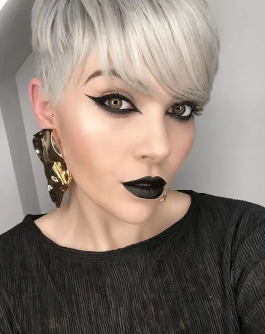 13x Shine with A Gray Pixie Hairstyle! - Hairstyle-Center.com