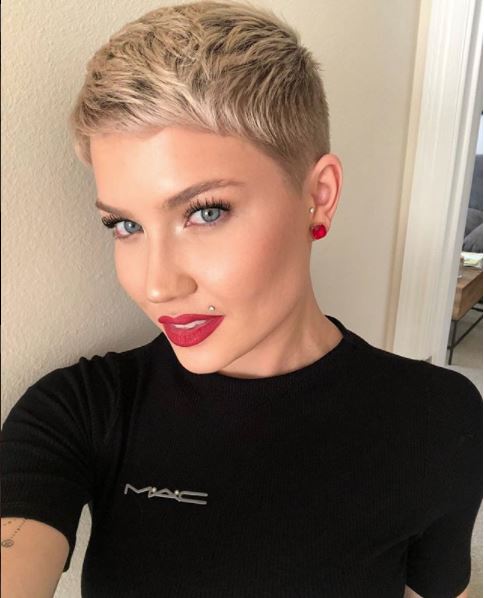 13x Super Cool Short Blonde Summer Hairstyles! - Hairstyle-Center.com