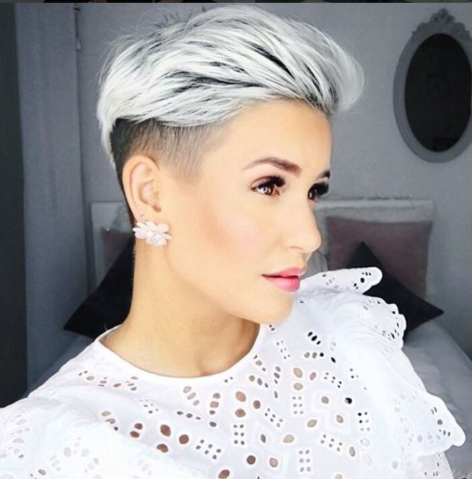 Nieuw 13x Shine with A Gray Pixie Hairstyle! - Hairstyle-Center.com EY-16