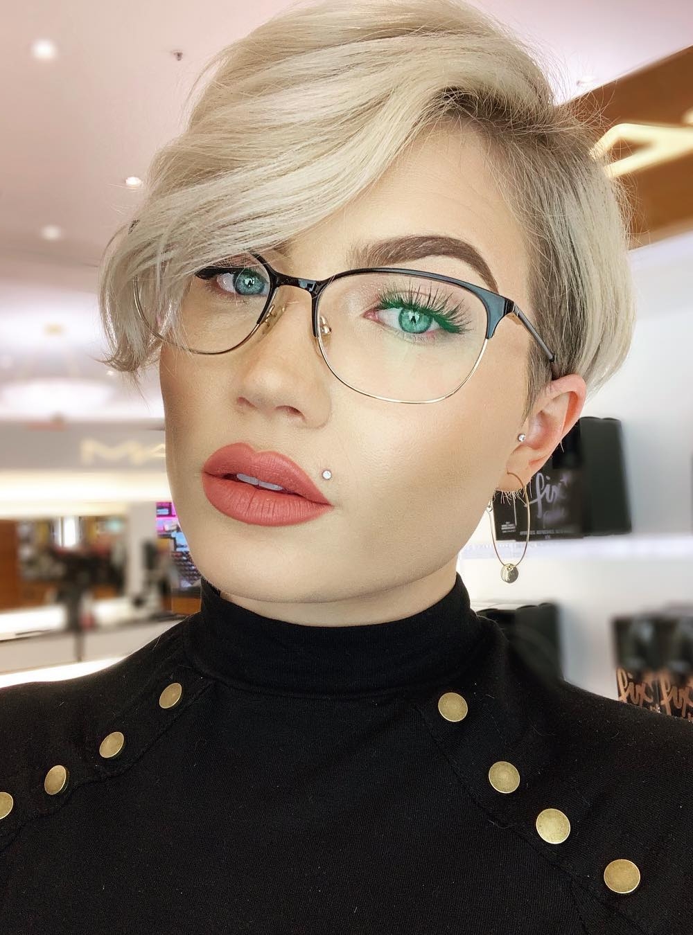 Social Media Insta Model sky_eyes_ Hairstyles 2020 Social Media Insta Model sky_eyes_ Hairstyles 2020